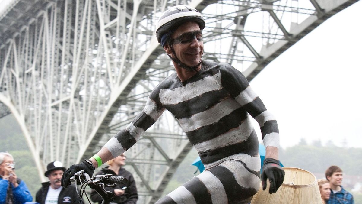 Z vězení uprchl na kole, cesta za svobodou skončila v Londýně